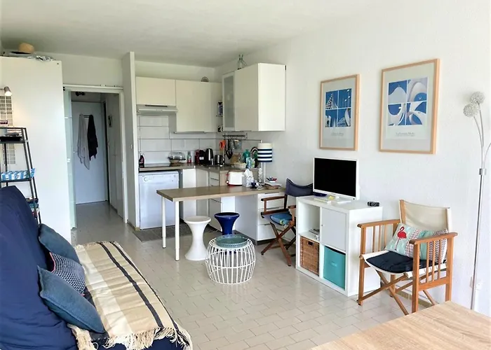 Apartment Familial 2 Ch. A 50m De La Avec Parking, Motte - Fr-1-790-18 *